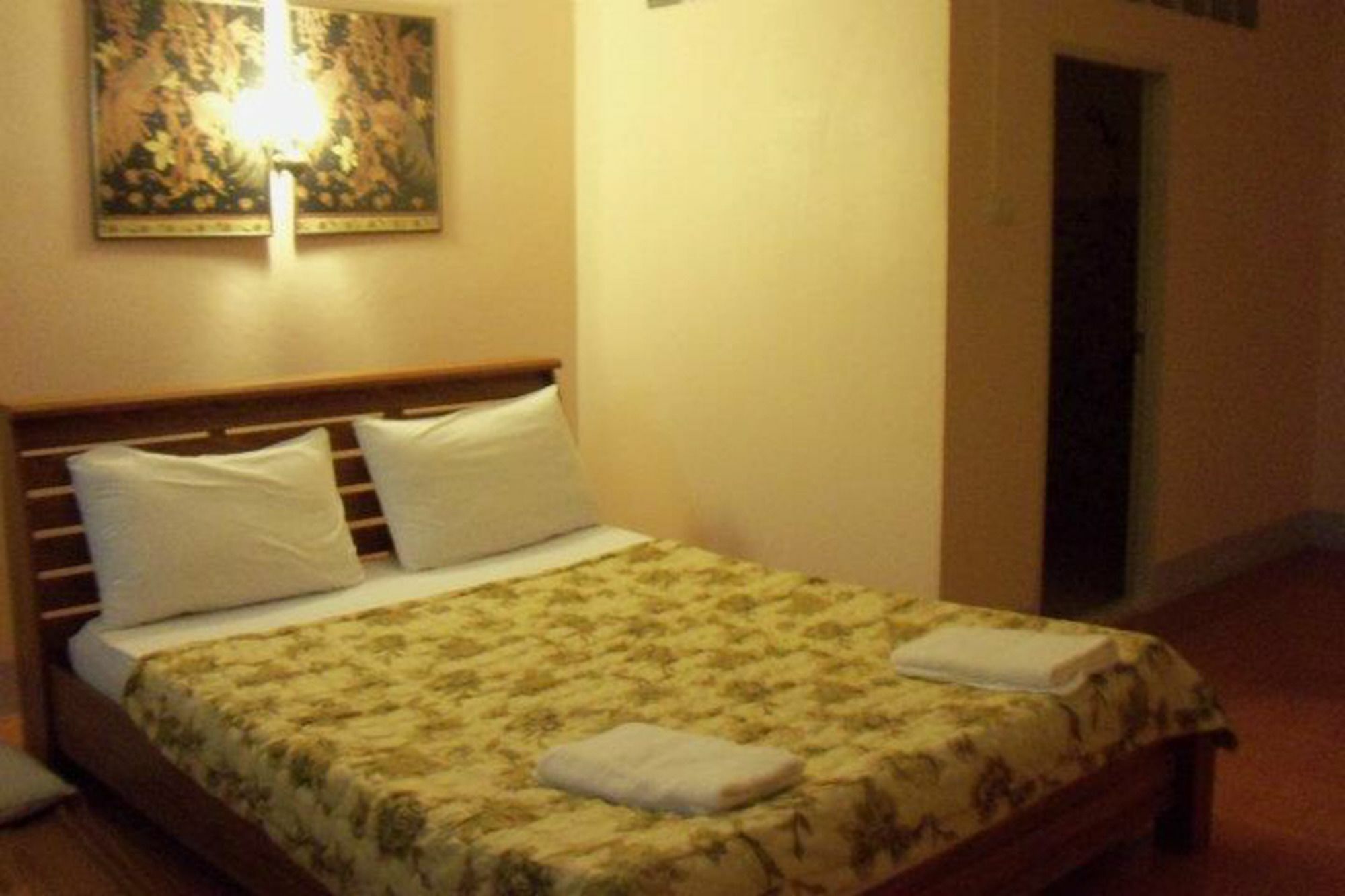 D'S Corner & Guesthouse Phuket Екстериор снимка