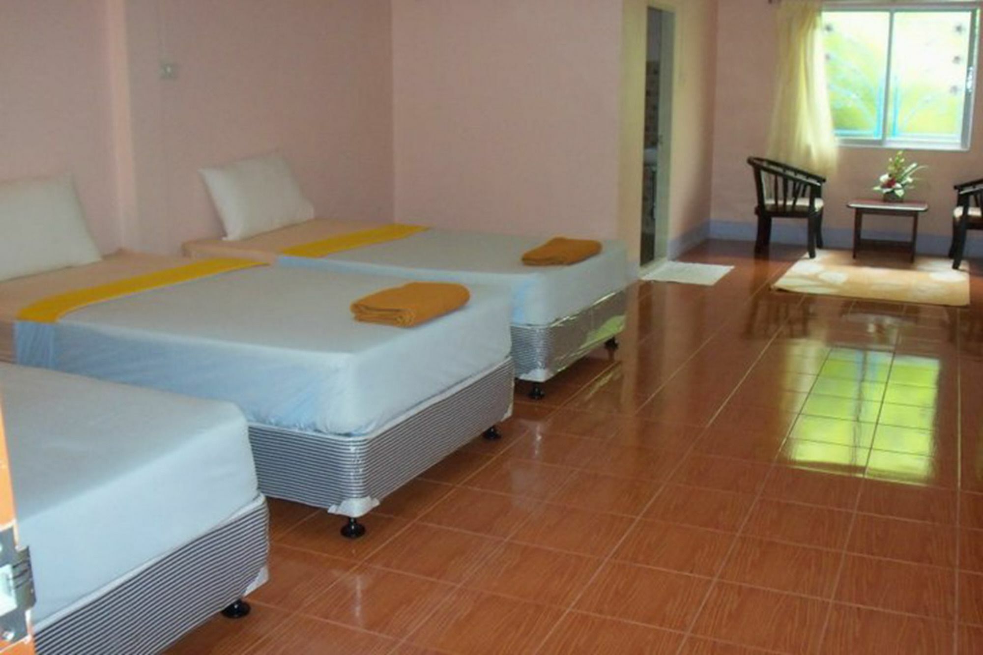 D'S Corner & Guesthouse Phuket Екстериор снимка